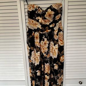 Brand new Mid pant floral jump suite